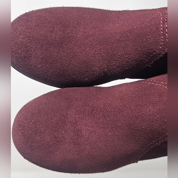 Clarks Collection Women's Burgandy Suede Wedge Heel Ankle Boot Size 5.5M - Picture 3 of 15